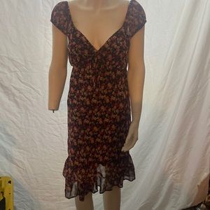 2bella Dress floral tie in center